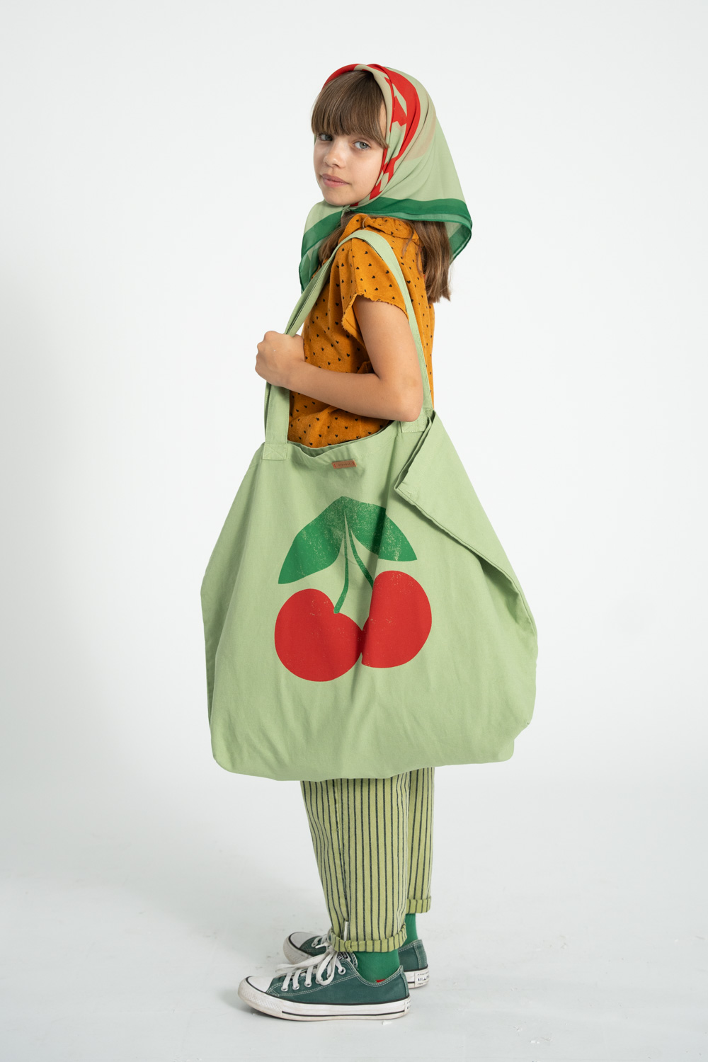 Jedwabista bandana Love 4