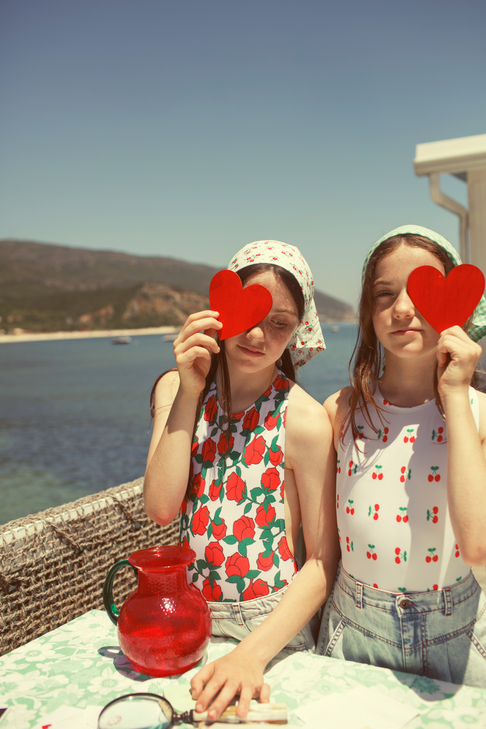 Strój kąpielowy ecru z wiśniami 1